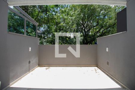 Studio à venda com 32m², 1 quarto e sem vaga Studio à venda com 32m², 1 quarto e sem vagaVaranda