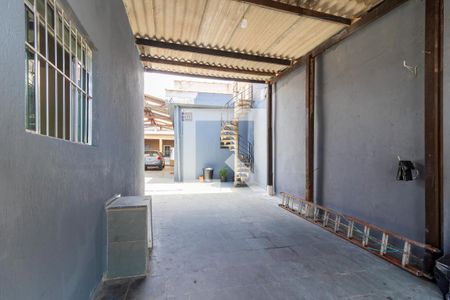 Casa para alugar com 80m², 1 quarto e 1 vaga Casa para alugar com 80m², 1 quarto e 1 vagaGaragem