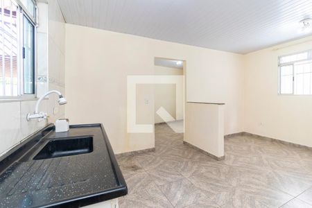 Casa para alugar com 80m², 1 quarto e 1 vaga Casa para alugar com 80m², 1 quarto e 1 vagaCozinha