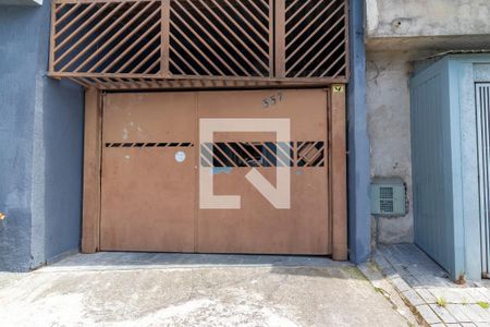 Casa para alugar com 80m², 1 quarto e 1 vaga Casa para alugar com 80m², 1 quarto e 1 vagaFachada