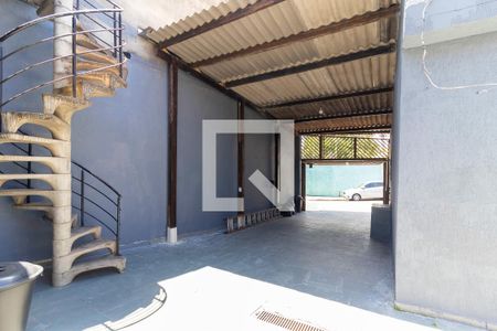 Casa para alugar com 80m², 1 quarto e 1 vaga Casa para alugar com 80m², 1 quarto e 1 vagaGaragem