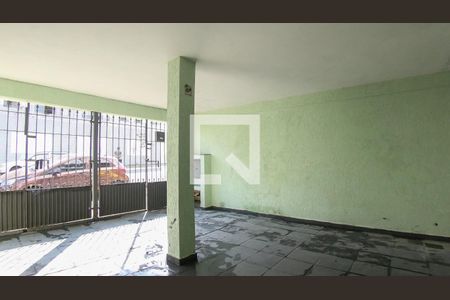 Casa à venda com 115m², 2 quartos e 1 vaga Casa à venda com 115m², 2 quartos e 1 vagaGaragem