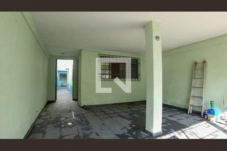 Casa à venda com 115m², 2 quartos e 1 vaga Casa à venda com 115m², 2 quartos e 1 vagaGaragem