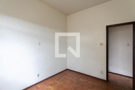 Casa à venda com 350m², 3 quartos e 2 vagas Casa à venda com 350m², 3 quartos e 2 vagasQuarto 2
