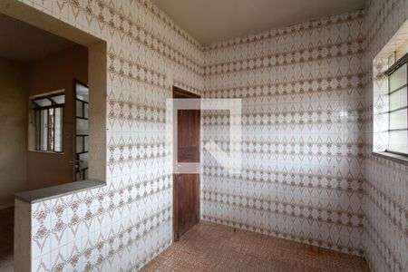 Casa à venda com 350m², 3 quartos e 2 vagas Casa à venda com 350m², 3 quartos e 2 vagasCozinha