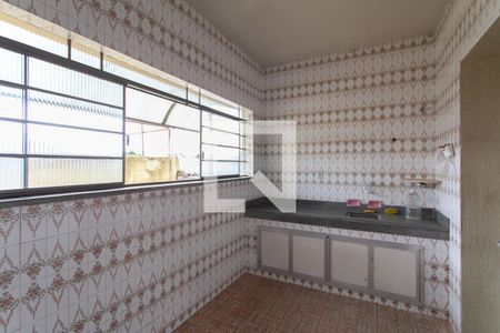 Casa à venda com 350m², 3 quartos e 2 vagas Casa à venda com 350m², 3 quartos e 2 vagasCozinha