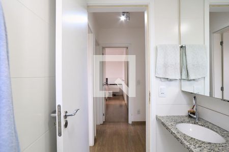 Apartamento à venda com 115m², 4 quartos e 3 vagas Apartamento à venda com 115m², 4 quartos e 3 vagasBanheiro