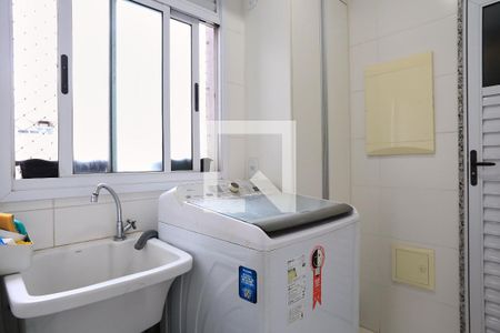 Apartamento à venda com 115m², 4 quartos e 3 vagas Apartamento à venda com 115m², 4 quartos e 3 vagasÁrea de Serviço