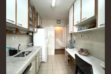 Apartamento à venda com 64m², 2 quartos e 1 vagaCozinha 