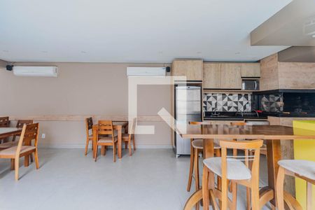 Casa de condomínio à venda com 240m², 4 quartos e 2 vagasÁrea comum