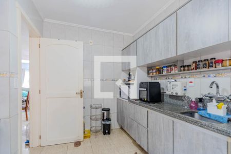 Casa de condomínio à venda com 240m², 4 quartos e 2 vagasCozinha