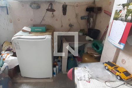 Casa à venda com 150m², 4 quartos e 1 vagaÁrea de Serviço 1