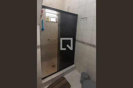 Casa à venda com 150m², 4 quartos e 1 vagaBanheiro 1