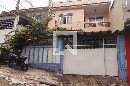 Casa à venda com 150m², 4 quartos e 1 vagaFachada