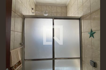 Casa à venda com 144m², 2 quartos e 1 vaga Casa à venda com 144m², 2 quartos e 1 vagaBanheiro da Suíte