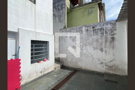 Casa à venda com 144m², 2 quartos e 1 vaga Casa à venda com 144m², 2 quartos e 1 vagaÁrea externa