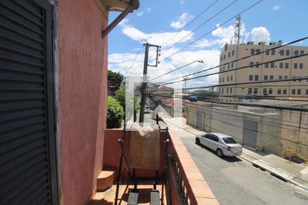 Casa à venda com 299m², 3 quartos e 3 vagasQuarto 2 - Varanda