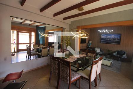 Casa à venda com 299m², 3 quartos e 3 vagasSala de Jantar / Cozinha