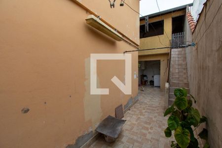 Casa à venda com 115m², 2 quartos e 2 vagas Casa à venda com 115m², 2 quartos e 2 vagasÁrea externa