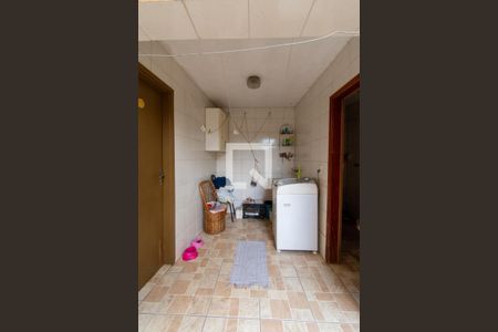 Casa à venda com 115m², 2 quartos e 2 vagas Casa à venda com 115m², 2 quartos e 2 vagasÁrea de Serviço