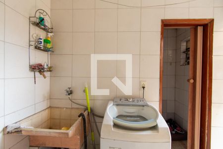 Casa à venda com 115m², 2 quartos e 2 vagas Casa à venda com 115m², 2 quartos e 2 vagasÁrea de Serviço