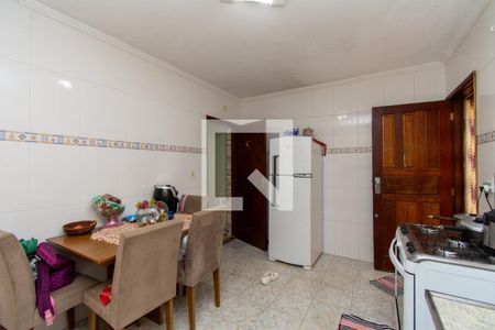 Casa à venda com 115m², 2 quartos e 2 vagas Casa à venda com 115m², 2 quartos e 2 vagasCozinha