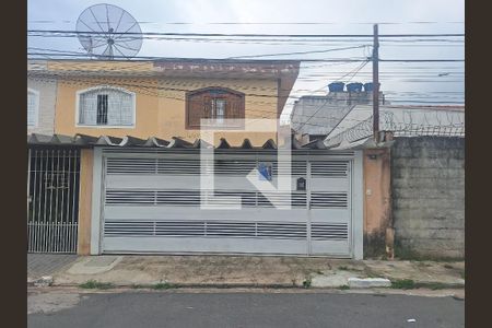 Casa à venda com 115m², 2 quartos e 2 vagas Casa à venda com 115m², 2 quartos e 2 vagasFachadaf