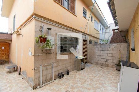 Casa à venda com 115m², 2 quartos e 2 vagas Casa à venda com 115m², 2 quartos e 2 vagasQuintal