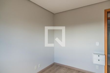 Quarto 1 de apartamento para alugar com 2 quartos, 85m² em Tristeza, Porto Alegre