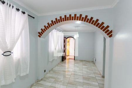 Sala de casa para alugar com 2 quartos, 197m² em Vila Guiomar, Santo André