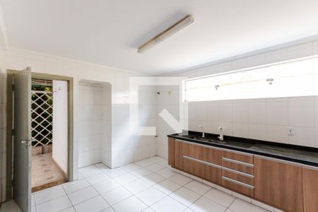 Casa para alugar com 197m², 2 quartos e 3 vagasCozinha