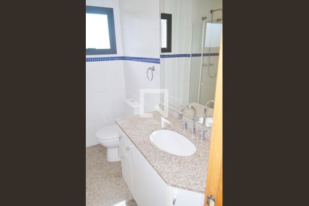 Apartamento à venda com 200m², 3 quartos e 4 vagasBanheiro