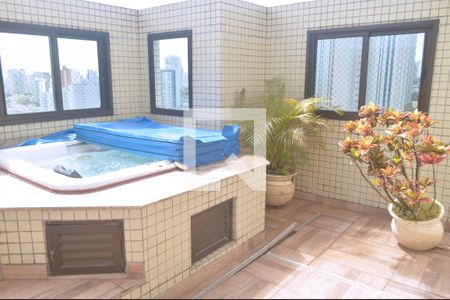 Apartamento à venda com 200m², 3 quartos e 4 vagasÁrea externa