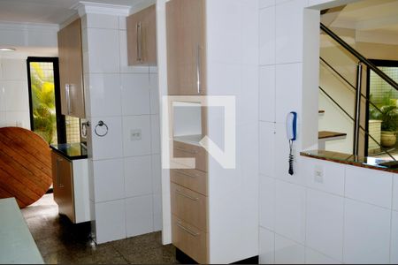Apartamento à venda com 200m², 3 quartos e 4 vagasCozinha