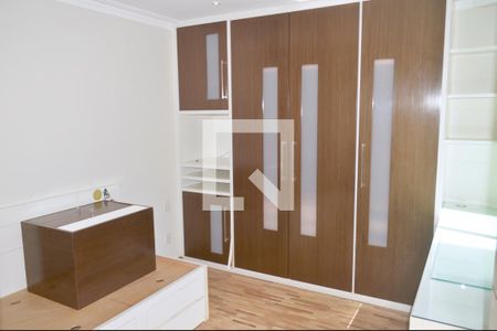 Apartamento à venda com 200m², 3 quartos e 4 vagasQuarto 3