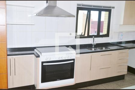 Apartamento à venda com 200m², 3 quartos e 4 vagasCozinha