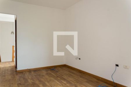 Casa à venda com 250m², 5 quartos e 5 vagasSuíte 1