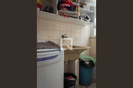 Casa à venda com 250m², 5 quartos e 5 vagasÁrea de Serviço