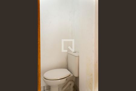 Casa à venda com 250m², 5 quartos e 5 vagasLavabo