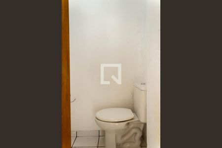 Casa à venda com 250m², 5 quartos e 5 vagasLavabo