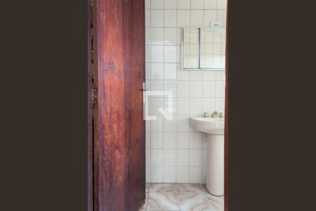 Casa à venda com 250m², 5 quartos e 5 vagasBanheiro da Suíte 1