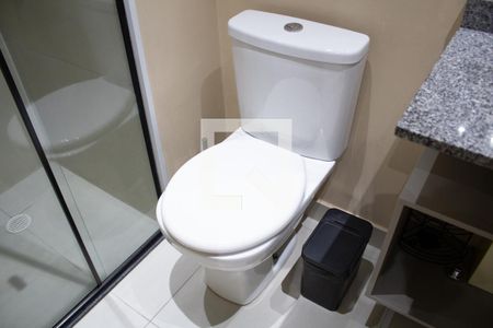 Studio à venda com 24m², 1 quarto e 1 vaga Studio à venda com 24m², 1 quarto e 1 vagaBanheiro