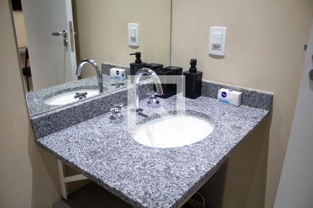 Studio à venda com 24m², 1 quarto e 1 vaga Studio à venda com 24m², 1 quarto e 1 vagaBanheiro