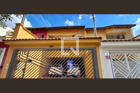 Casa à venda com 201m², 4 quartos e 4 vagasFachada 