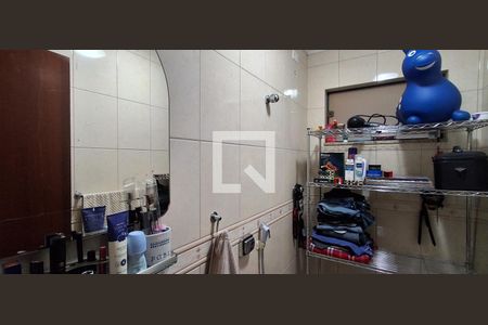 Casa à venda com 201m², 4 quartos e 4 vagasBanheiro Social 2