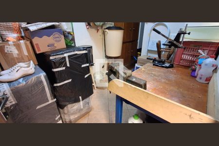 Casa à venda com 201m², 4 quartos e 4 vagasDespensa 