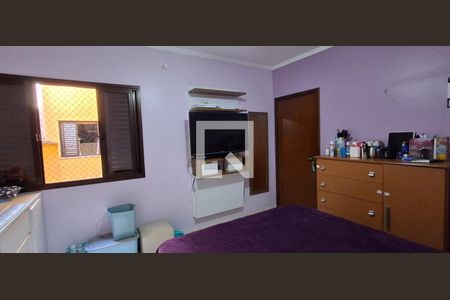 Casa à venda com 201m², 4 quartos e 4 vagasQuarto 