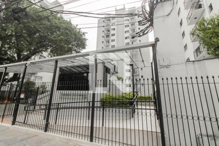 Apartamento para alugar com 55m², 2 quartos e 1 vaga Apartamento para alugar com 55m², 2 quartos e 1 vagaFachada