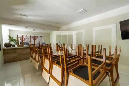 Apartamento para alugar com 51m², 2 quartos e 1 vaga Apartamento para alugar com 51m², 2 quartos e 1 vagaÁrea comum - Salão de festas
