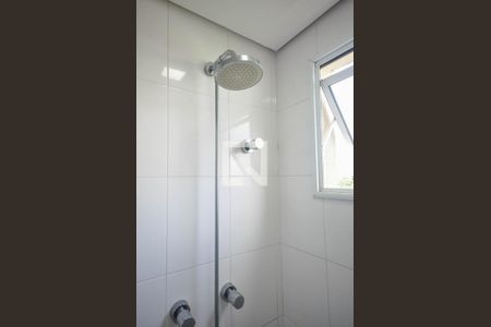 Apartamento à venda com 109m², 3 quartos e 2 vagasChuveiro do banheiro da Suíte 3